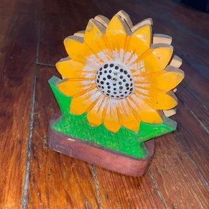 Vintage Sunflower Napkin Holder!